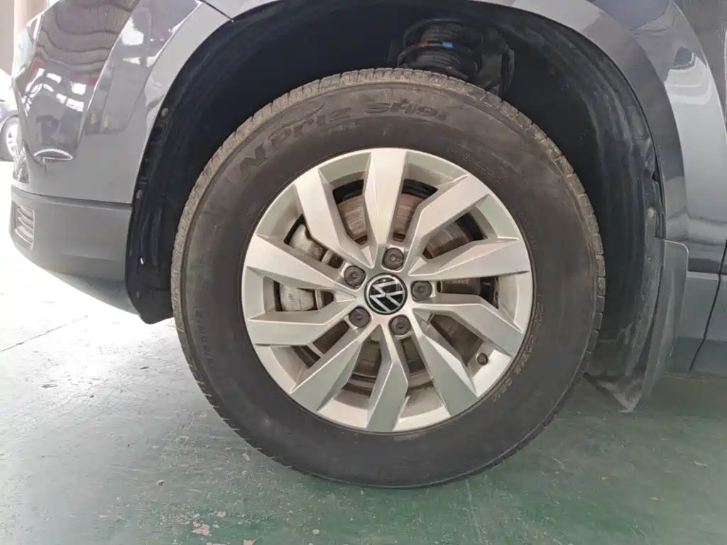 Volkswagen Tharu — миниатюра 23