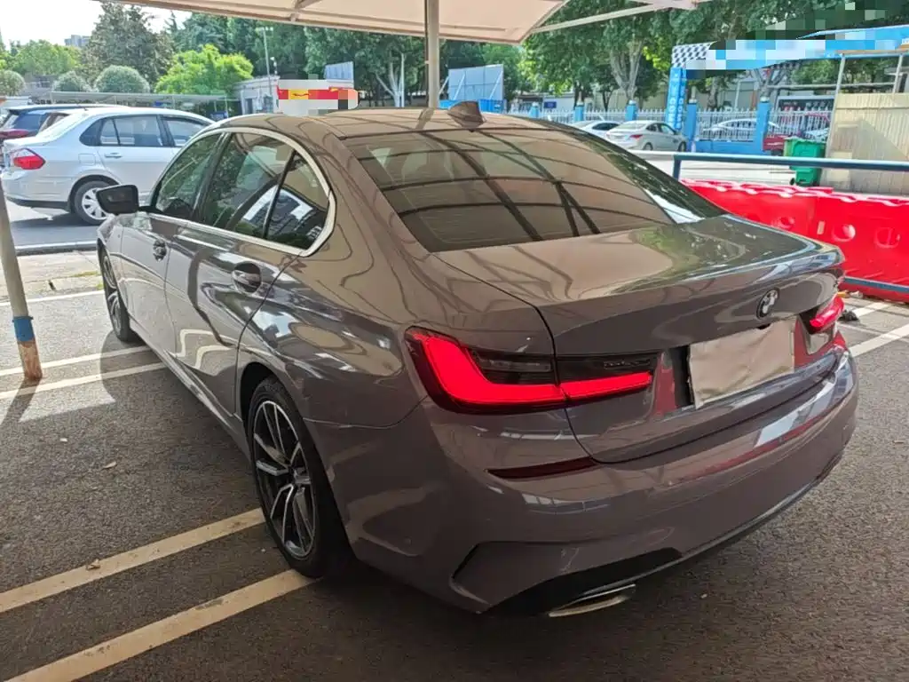 BMW 3 Series — миниатюра 5