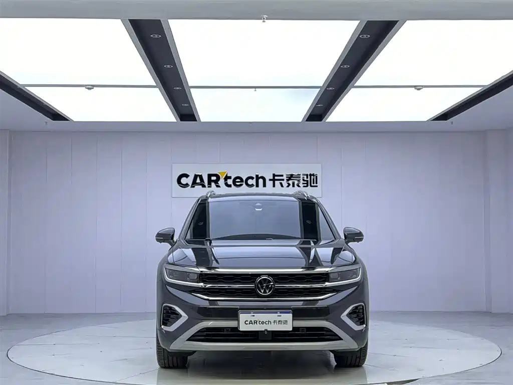 Volkswagen Viloran 2023 380TSI Luxury Pro 6 мест
