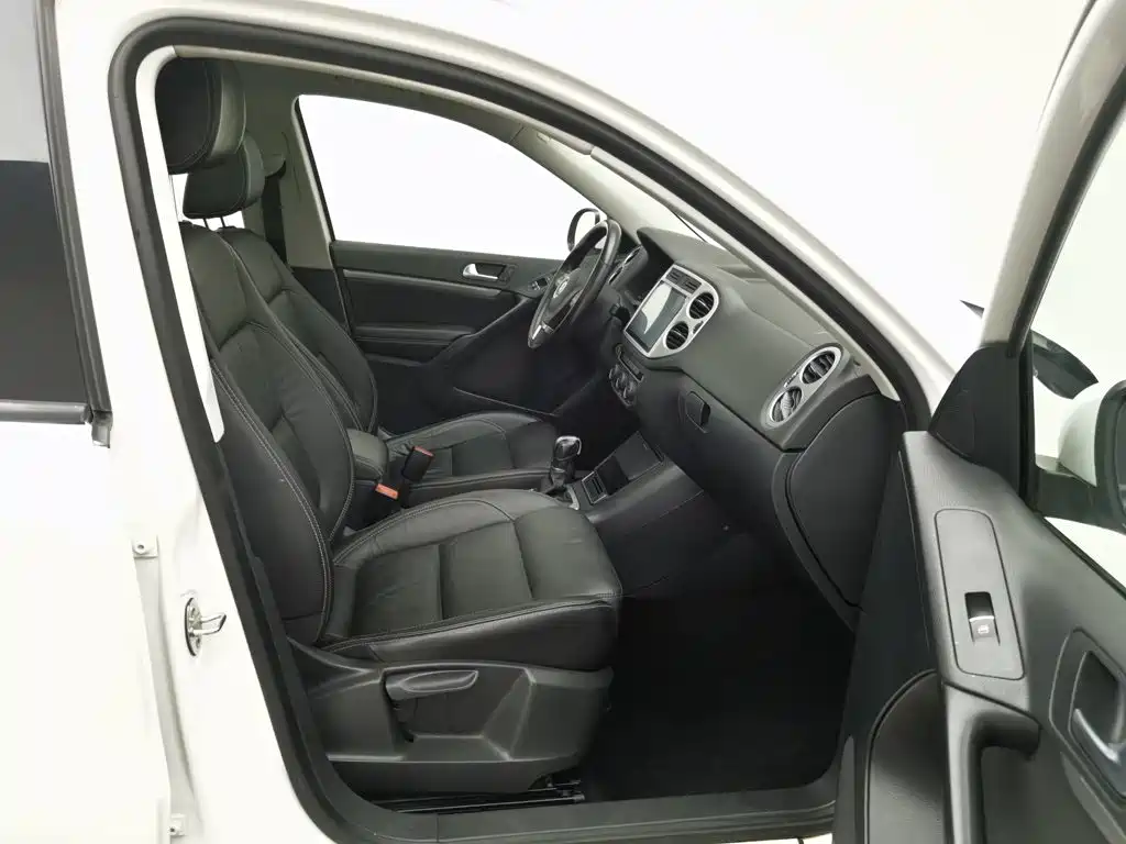 Volkswagen Tiguan — миниатюра 23