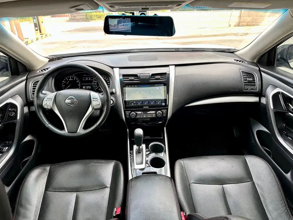 Nissan Teana — миниатюра 5