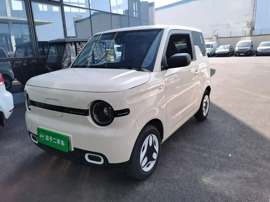 Geely 2025 mini 210km