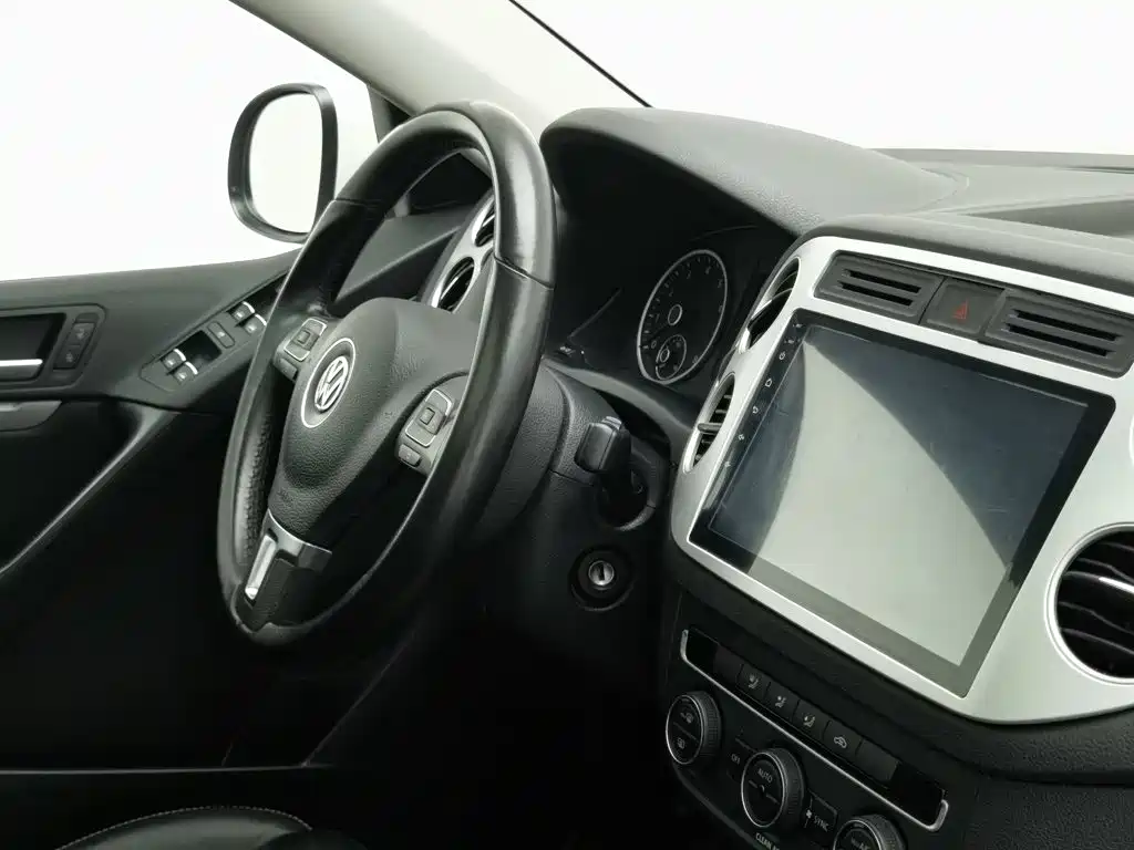 Volkswagen Tiguan — миниатюра 22