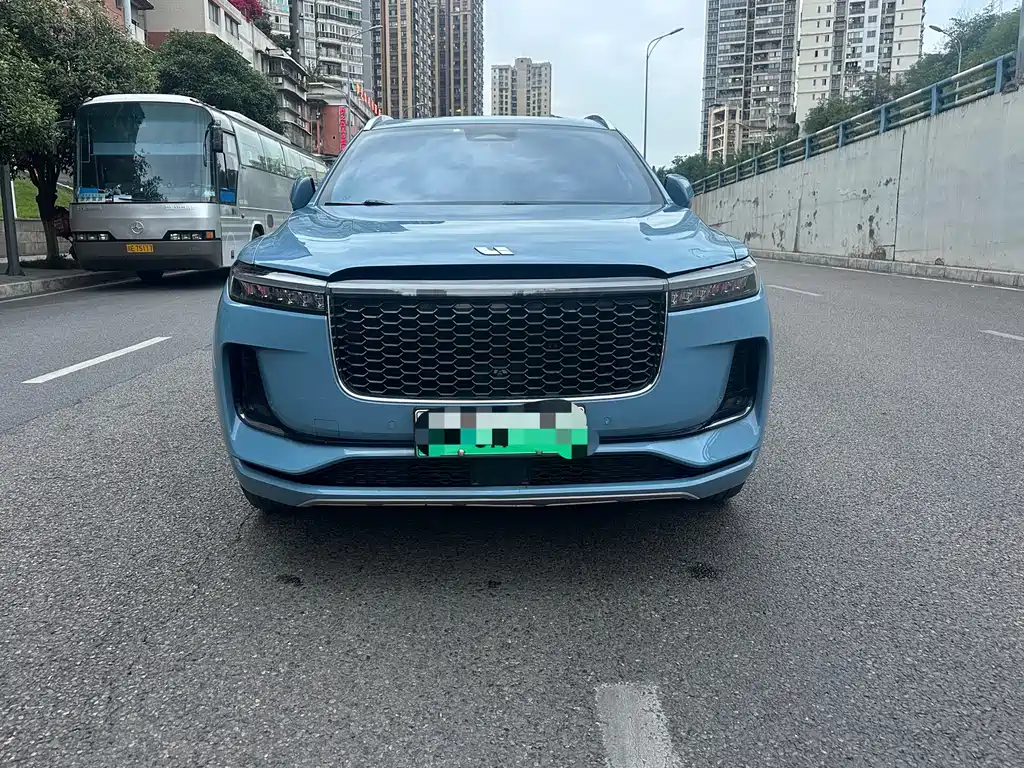 Li Auto ONE 2021 6 мест