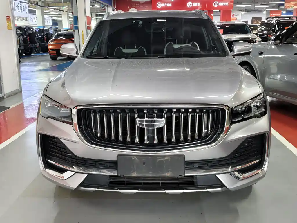 Geely Xingyue L — миниатюра 2