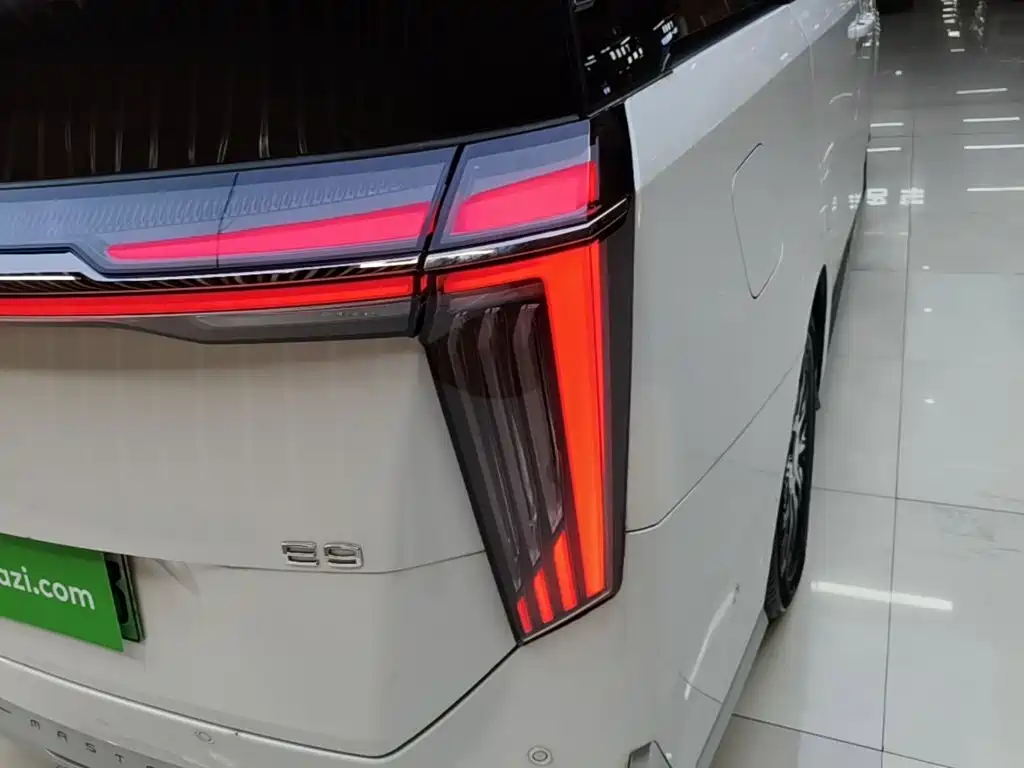 GAC Motor Trumpchi E9 — миниатюра 8