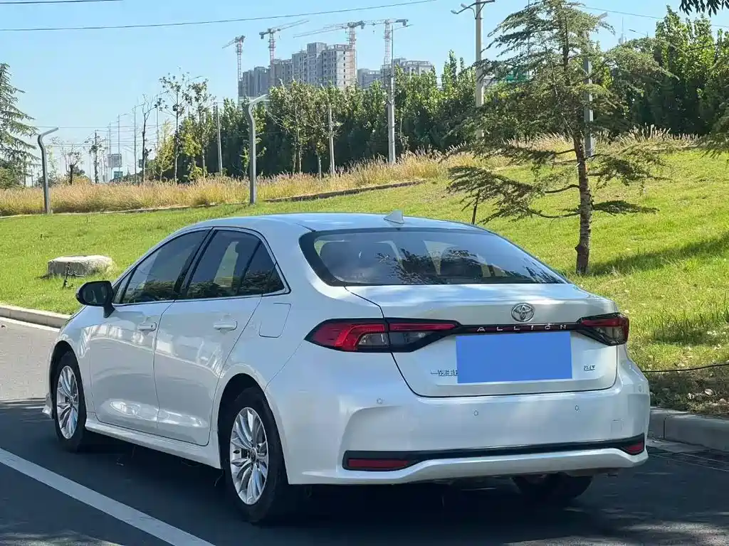 Toyota Allion — миниатюра 7