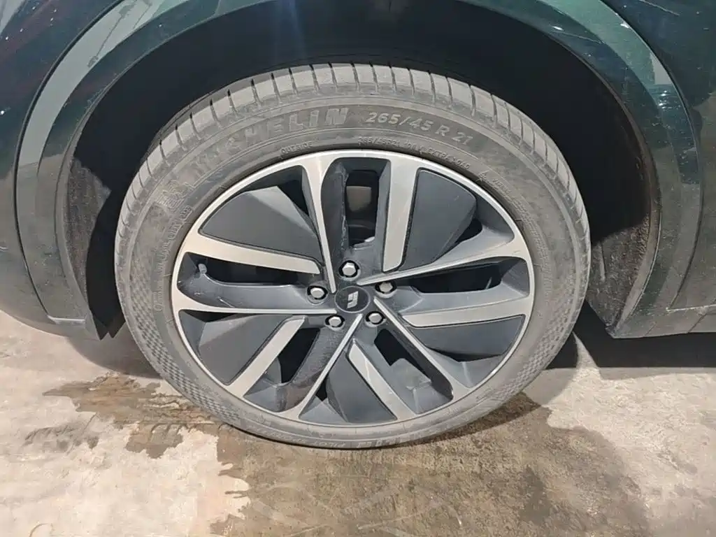 Li Auto Li L9 — миниатюра 23