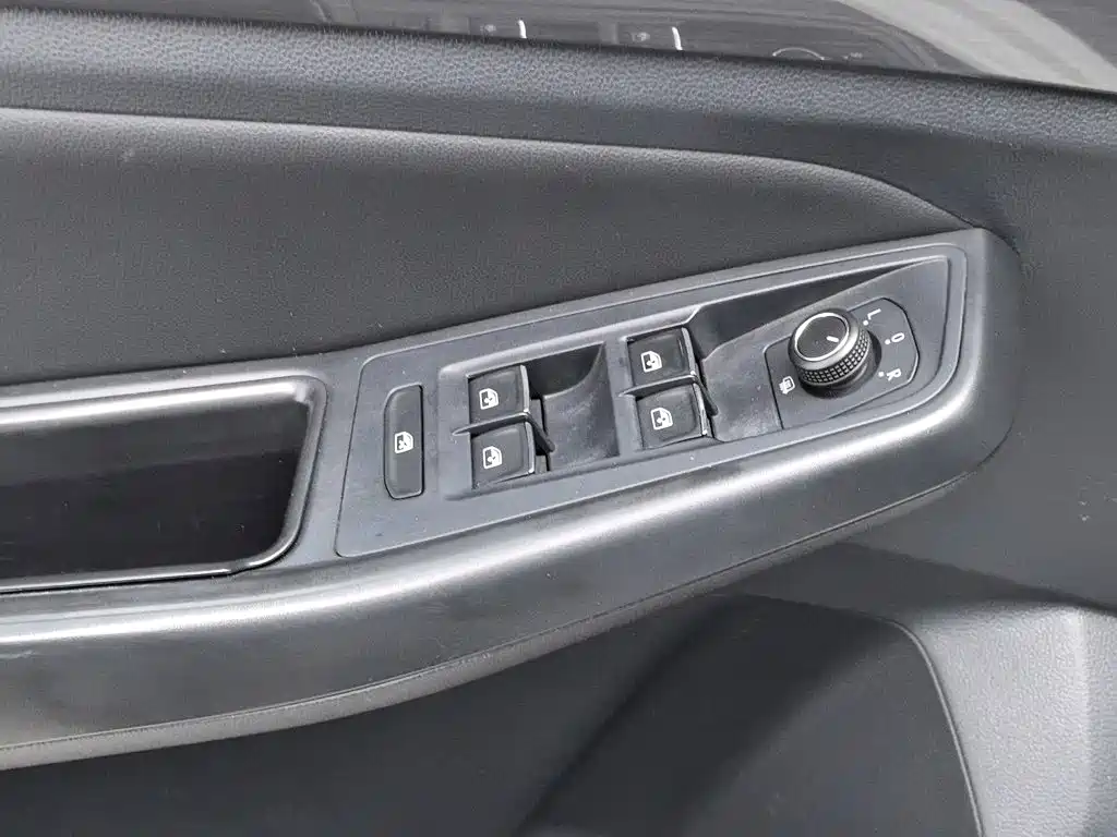 Volkswagen Bora — миниатюра 9
