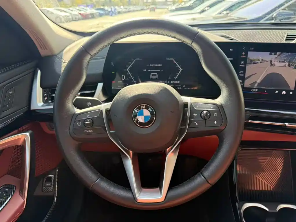 BMW X2 (Import) — миниатюра 12
