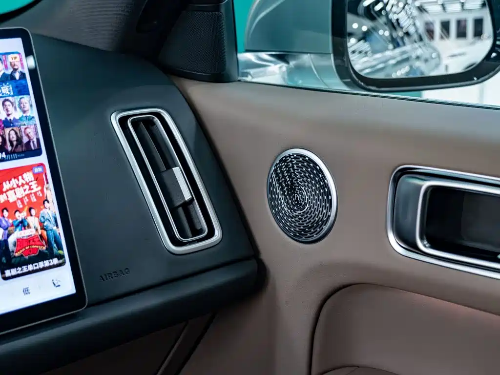 Li Auto Li L6 — миниатюра 11
