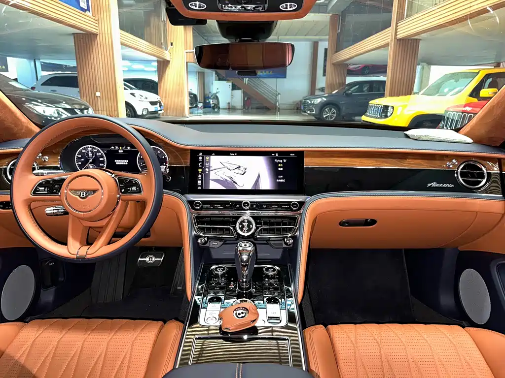 Bentley Flying Spur — миниатюра 13