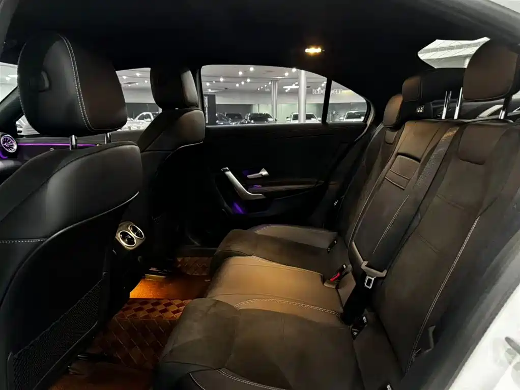 Mercedes-Benz A-Class — миниатюра 13