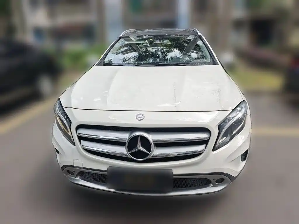 Mercedes-Benz GLA — миниатюра 23