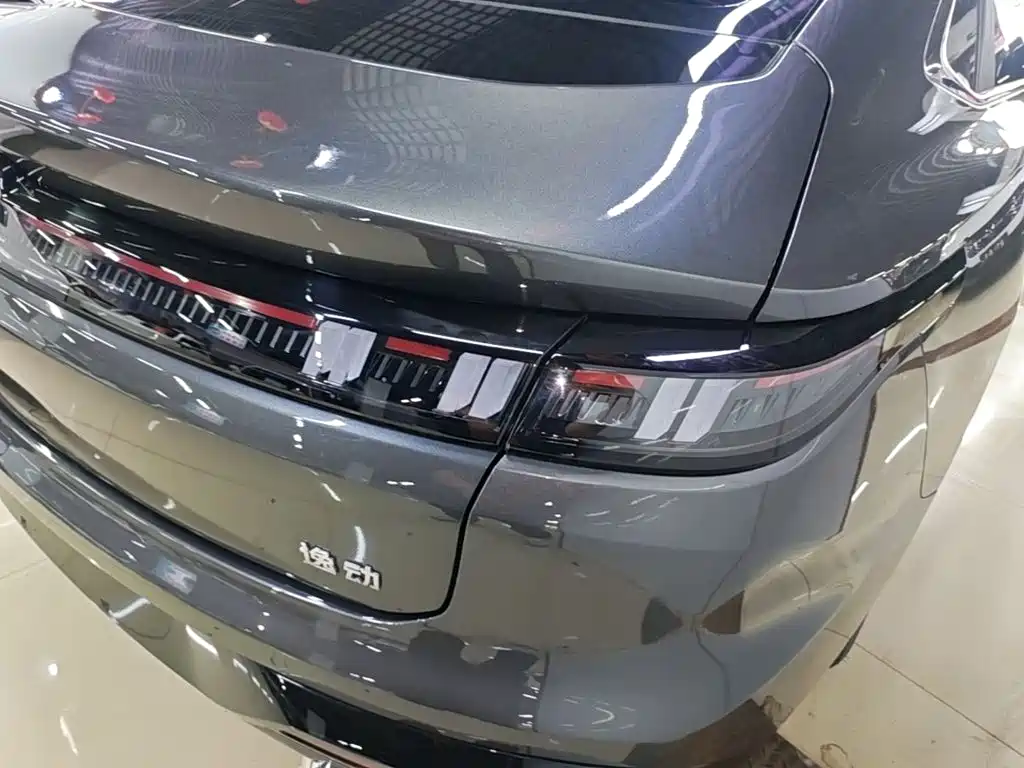 Changan Eado — миниатюра 8