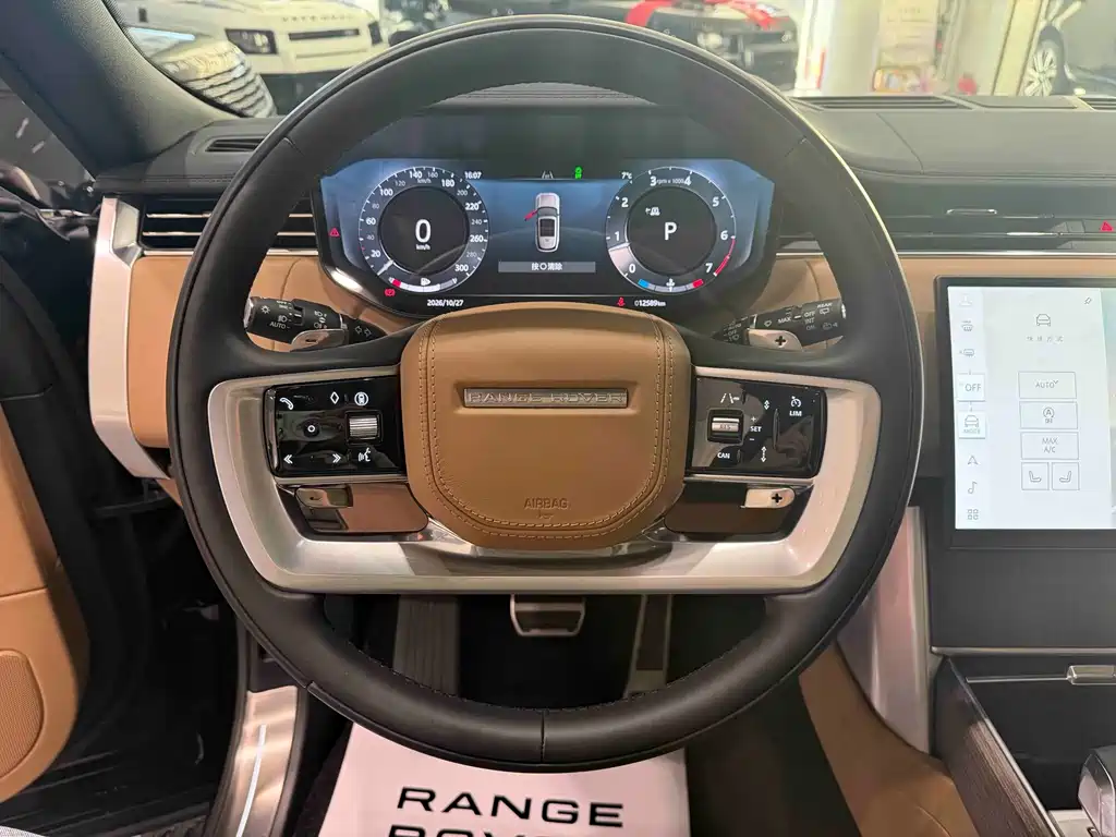 Land Rover Range Rover — миниатюра 8