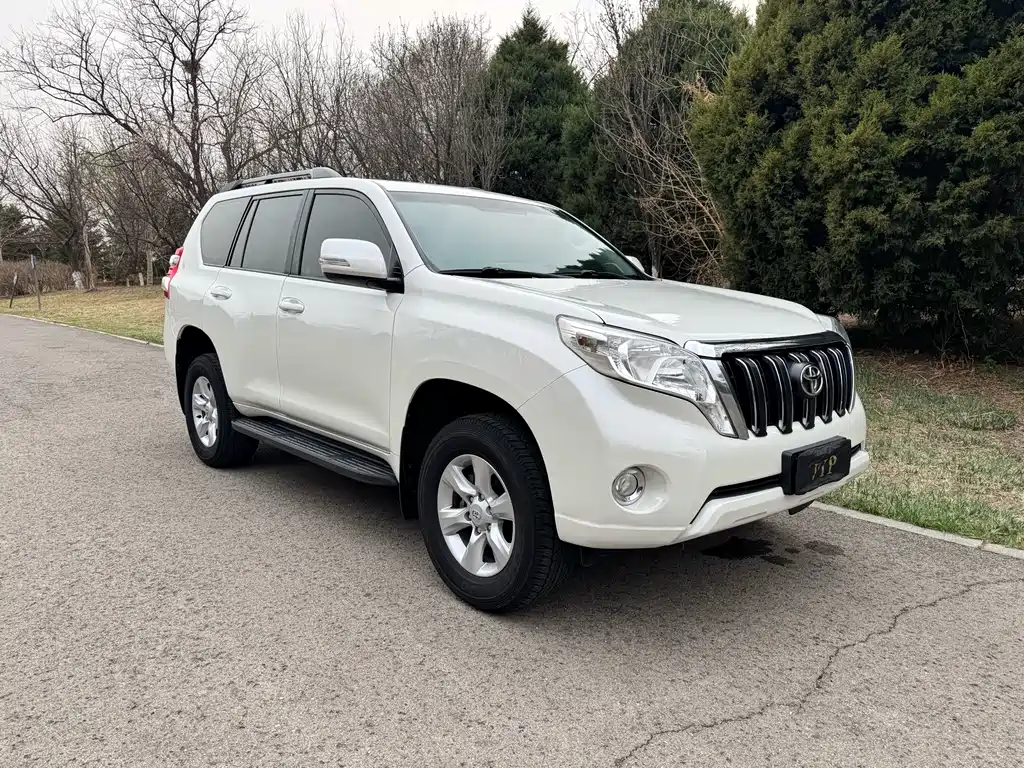 Toyota Prado 2016