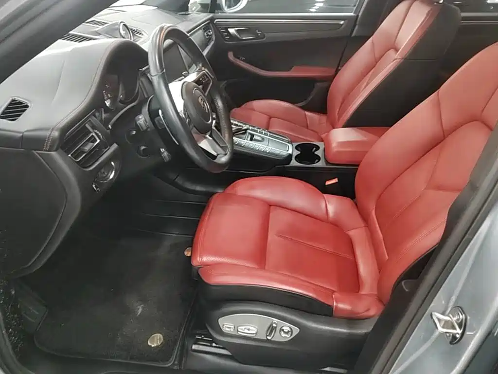Porsche Macan — миниатюра 15