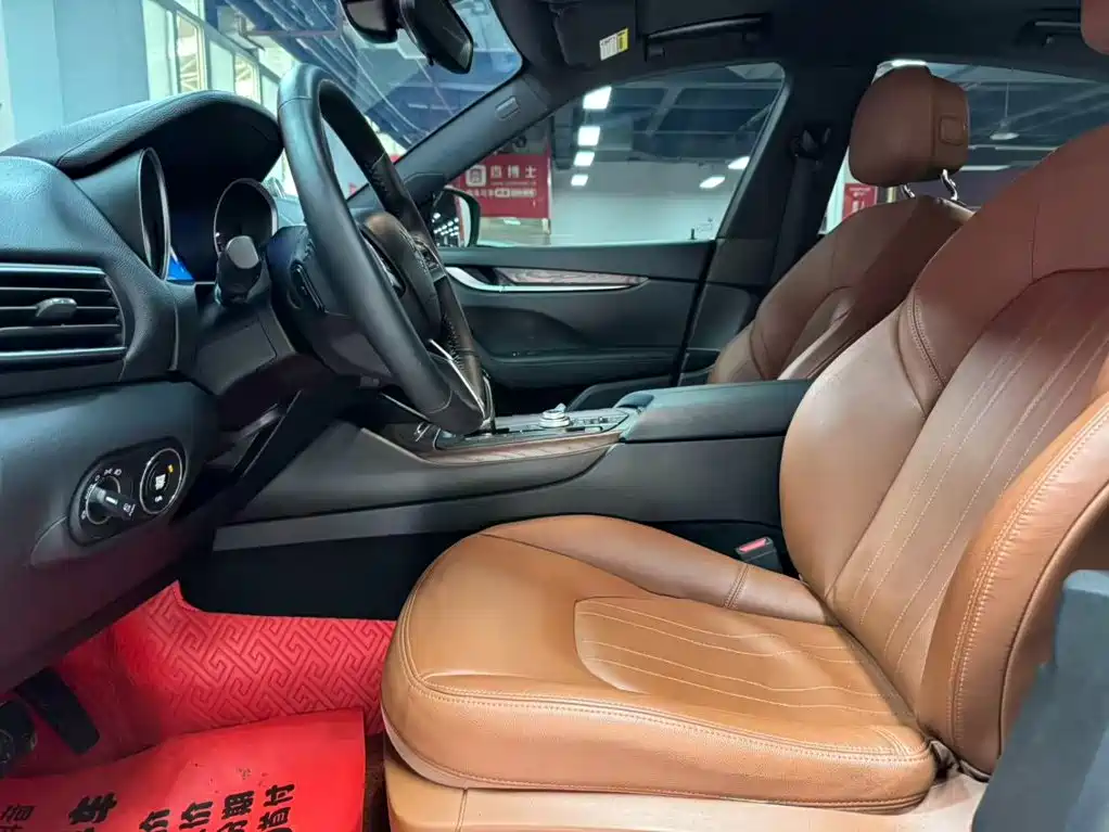 Maserati Levante — фотографии объявления, Фото 9