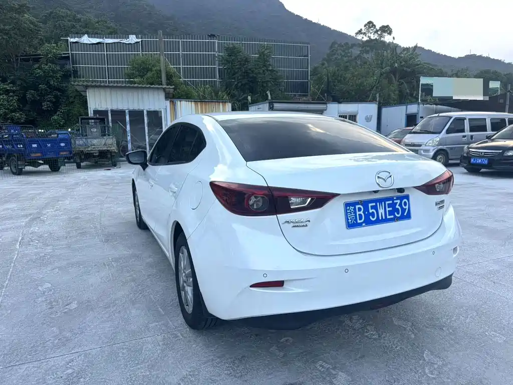 Mazda 3 Axela — миниатюра 3