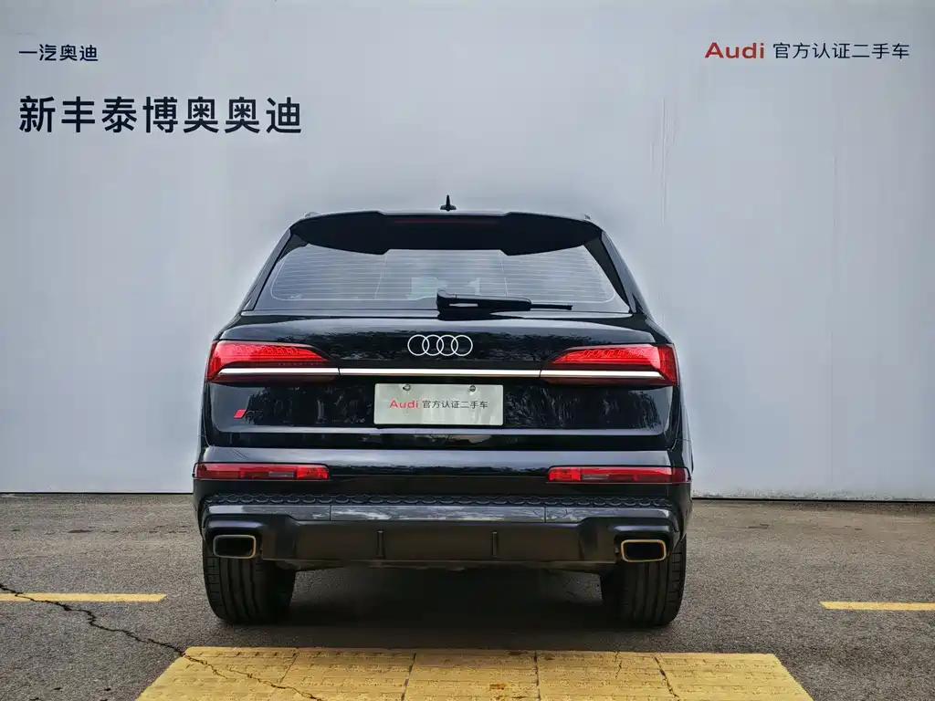 Audi Q7 — миниатюра 5