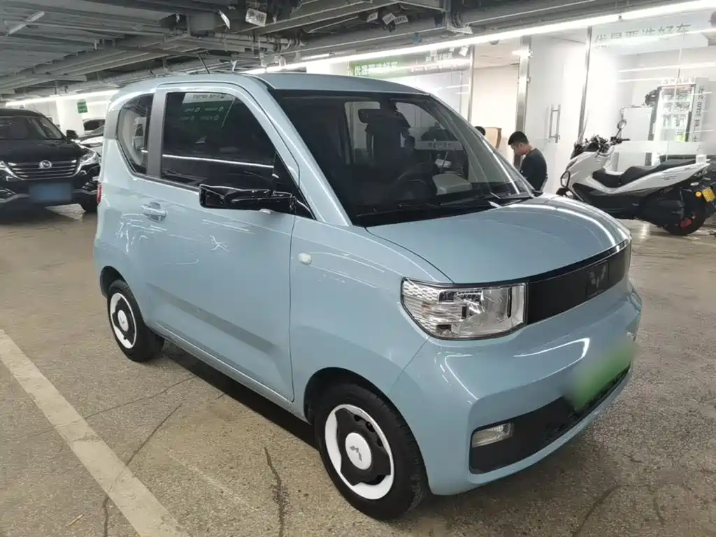 Wuling MINIEV — миниатюра 4