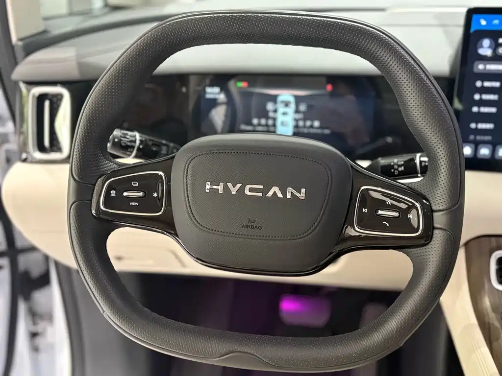 Hycan V09 — миниатюра 8
