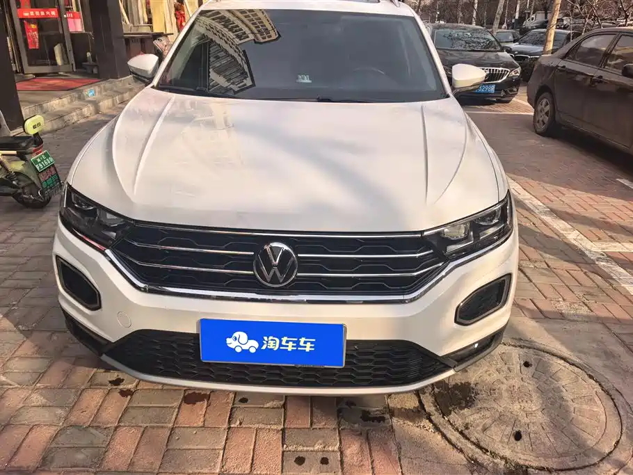 VOLKSWAGEN T ROC EXPLORING SONGS