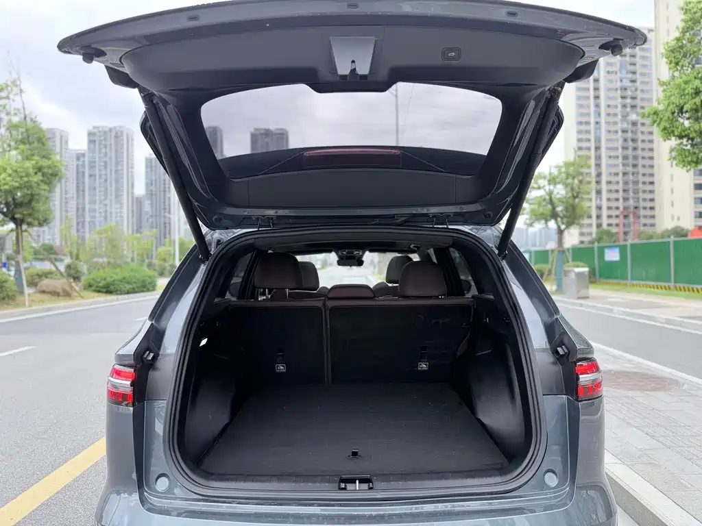 GEELY AUTOMOBILE XINGYUE L