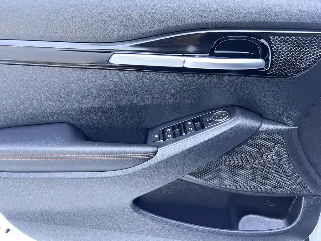 Kia KX3 — миниатюра 7