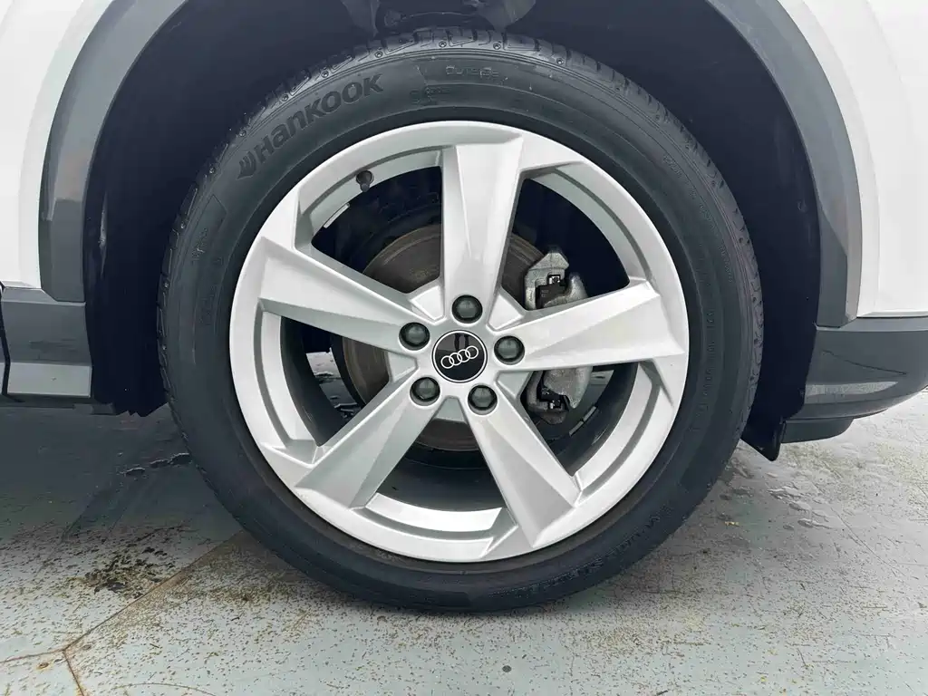 Audi Q2L — миниатюра 8