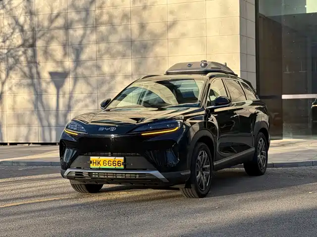 BYD SEA LION 07 DM I 2025