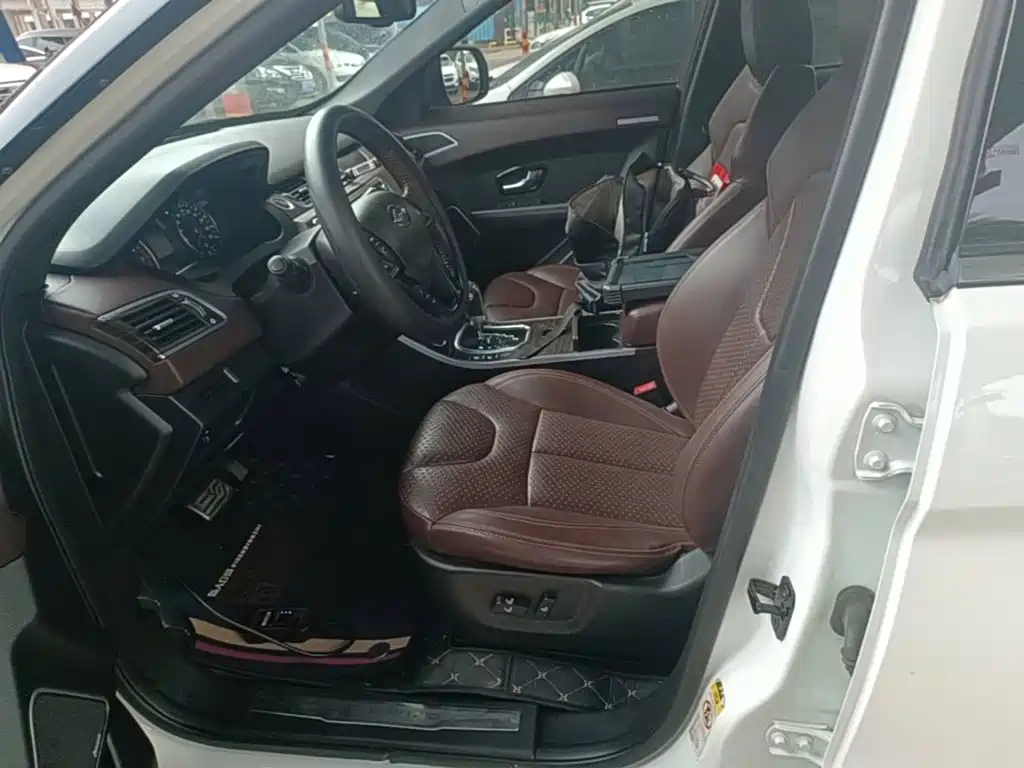 Landwind Landwind X7 — миниатюра 15