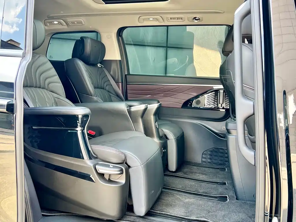 GAC Motor Trumpchi M8 — миниатюра 8