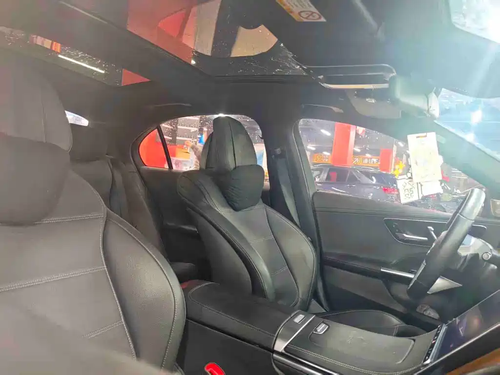 MERCEDES-BENZ C CLASS