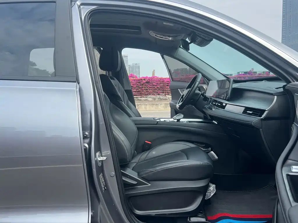 Chery Tiggo 8 PRO — миниатюра 4
