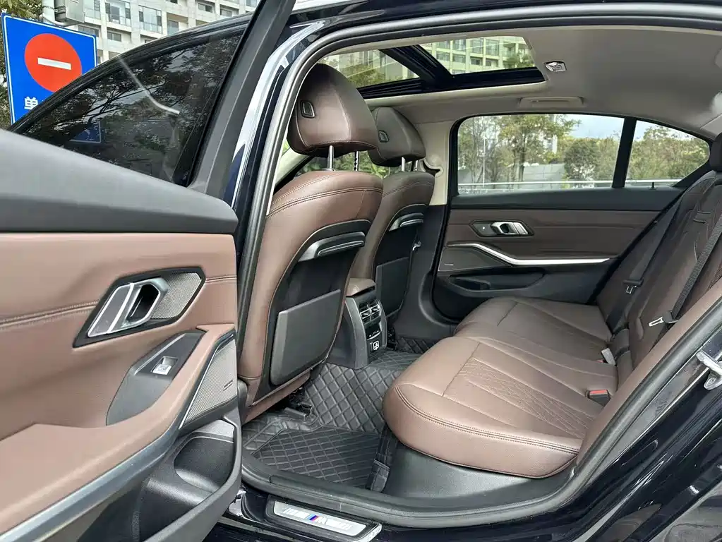 BMW 3 Series — миниатюра 6