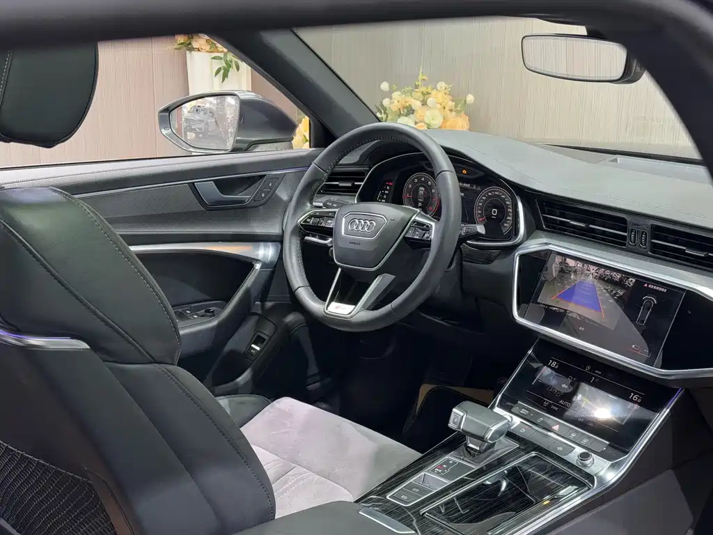 Audi A6L 2021 40 TFSI Luxury