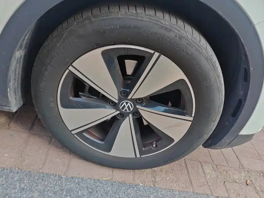 Volkswagen ID.4 X — миниатюра 6