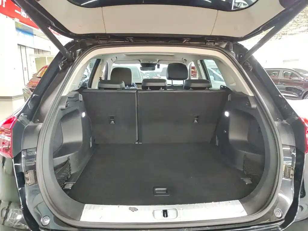 Hongqi Hongqi HS5 — миниатюра 19