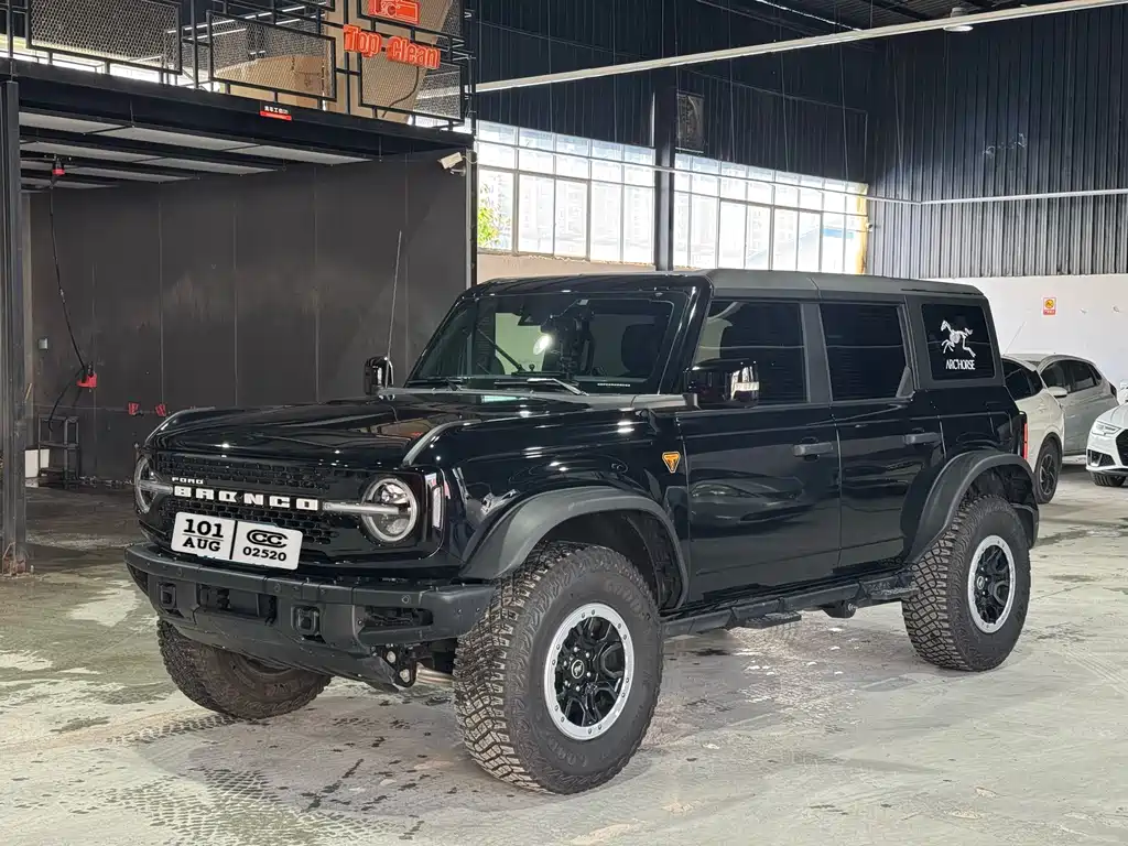 Ford Bronco 2024