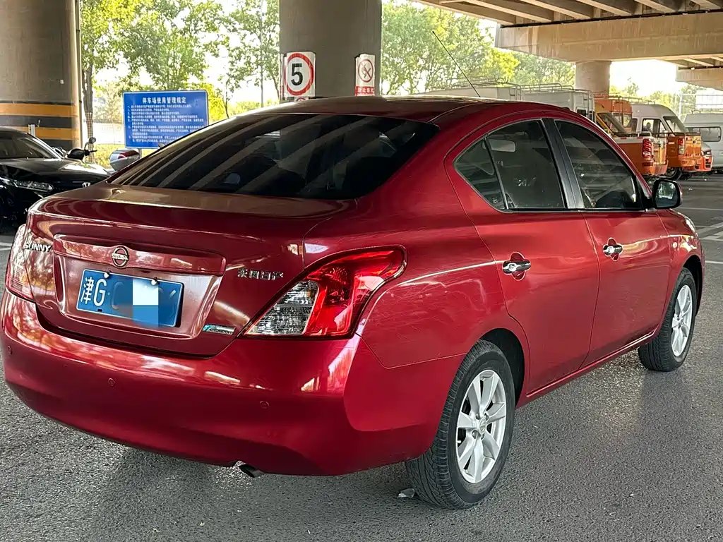 Nissan Sunny — миниатюра 3