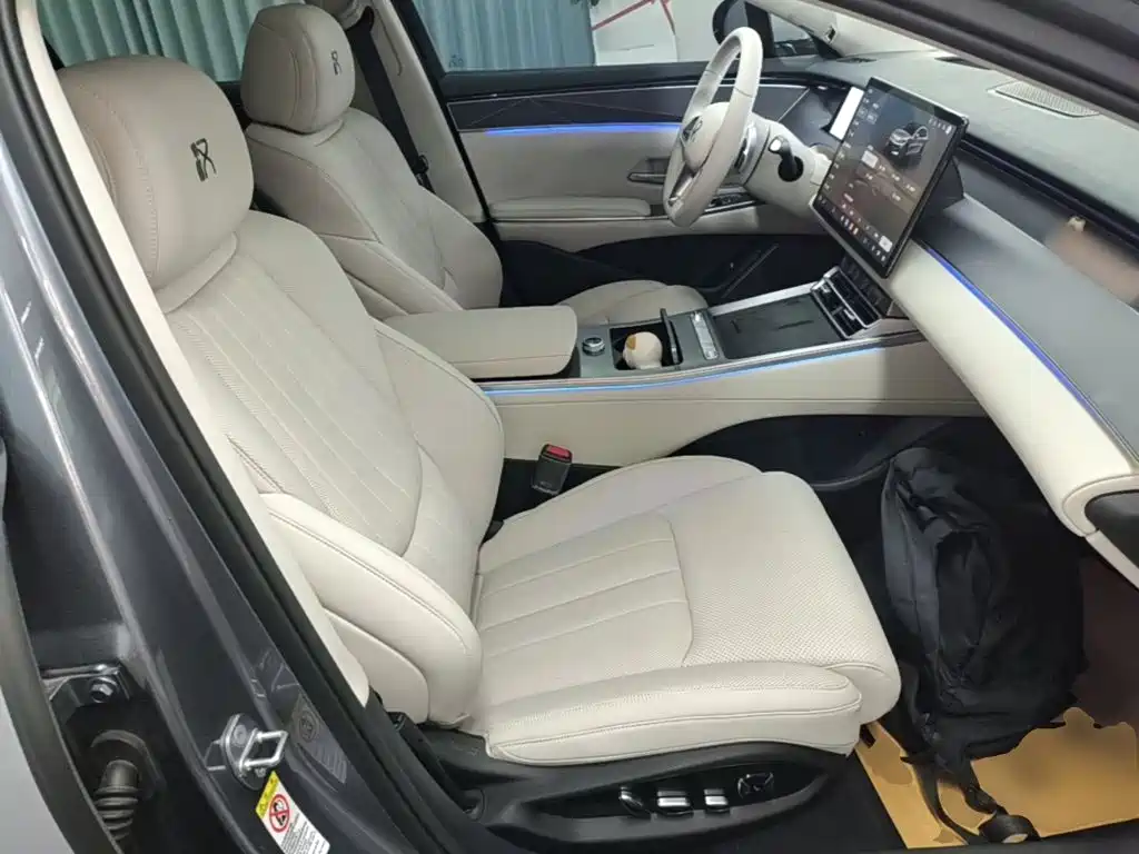 BYD Хань Ли — миниатюра 25