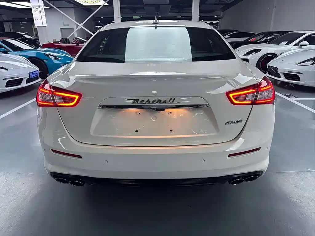 Maserati Ghibli — миниатюра 18