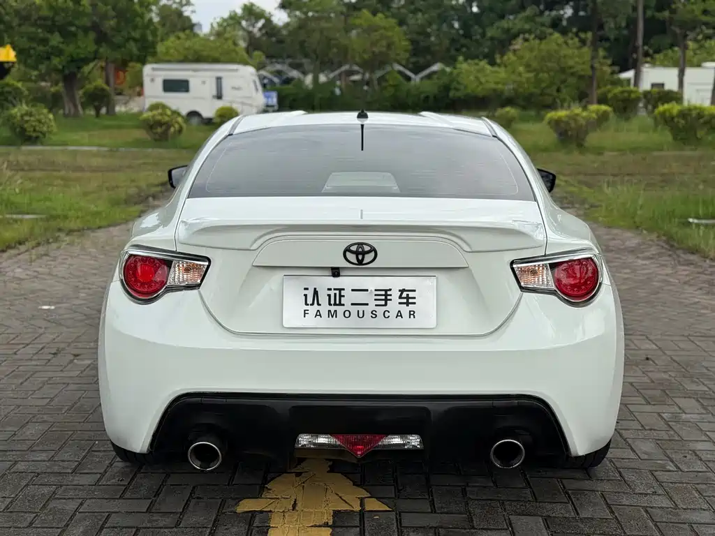 Toyota 86 2.0L Auto Luxury Type, фото 17