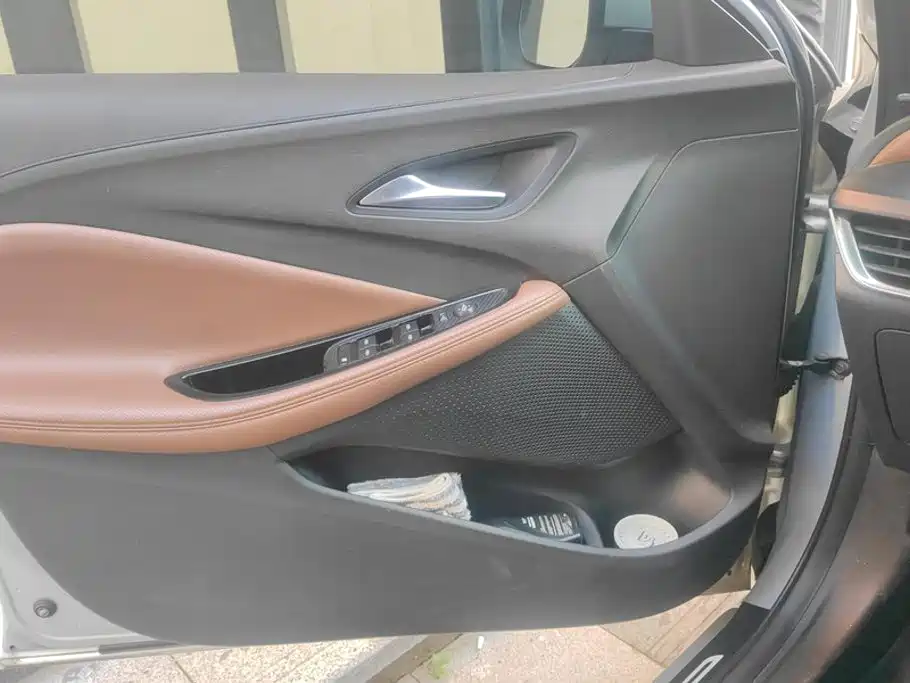 Buick Verano — миниатюра 7