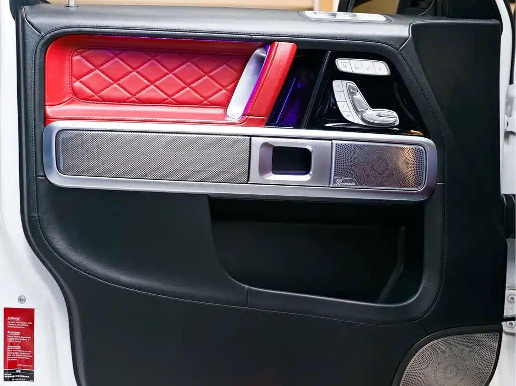Mercedes-Benz G-Class — миниатюра 9
