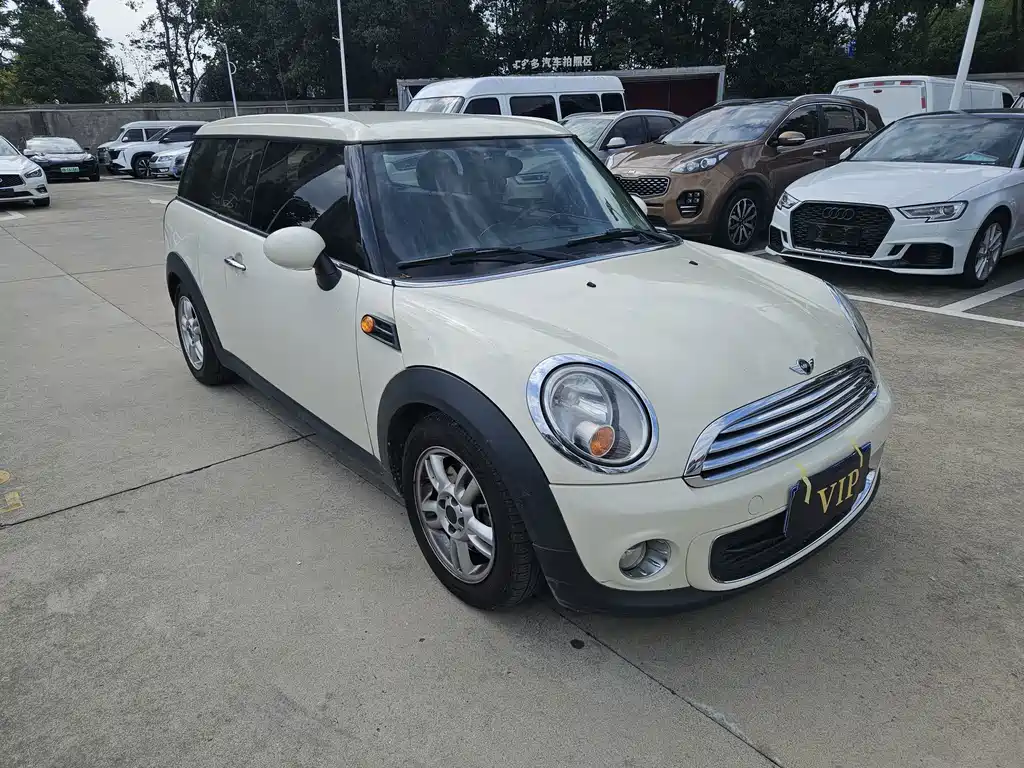 MINI Mini Clubman — миниатюра 3