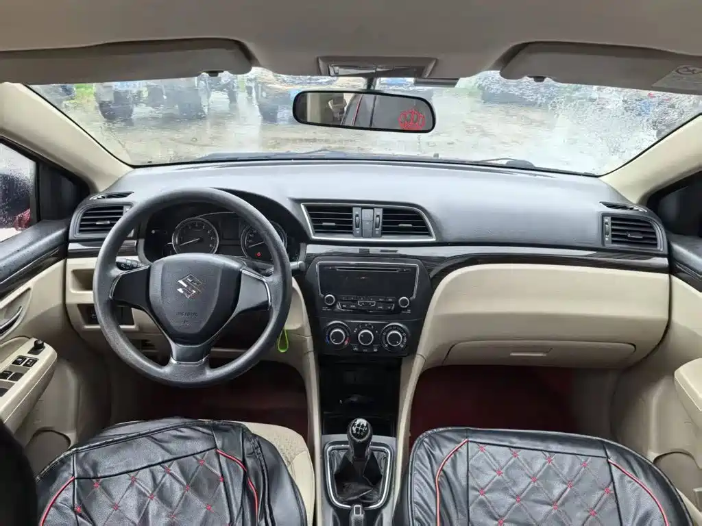 Suzuki Alivio — миниатюра 7