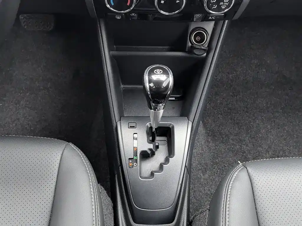 TOYOTA YARIS L TO ENJOY